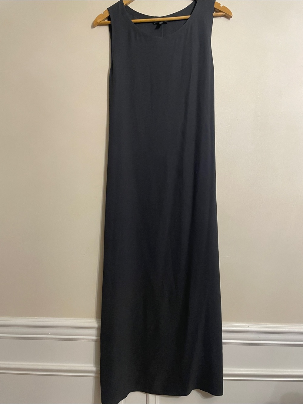 Eileen Fisher 100% Silk Charcoal Gray Sleeveless Maxi Dress Tie Back Size M